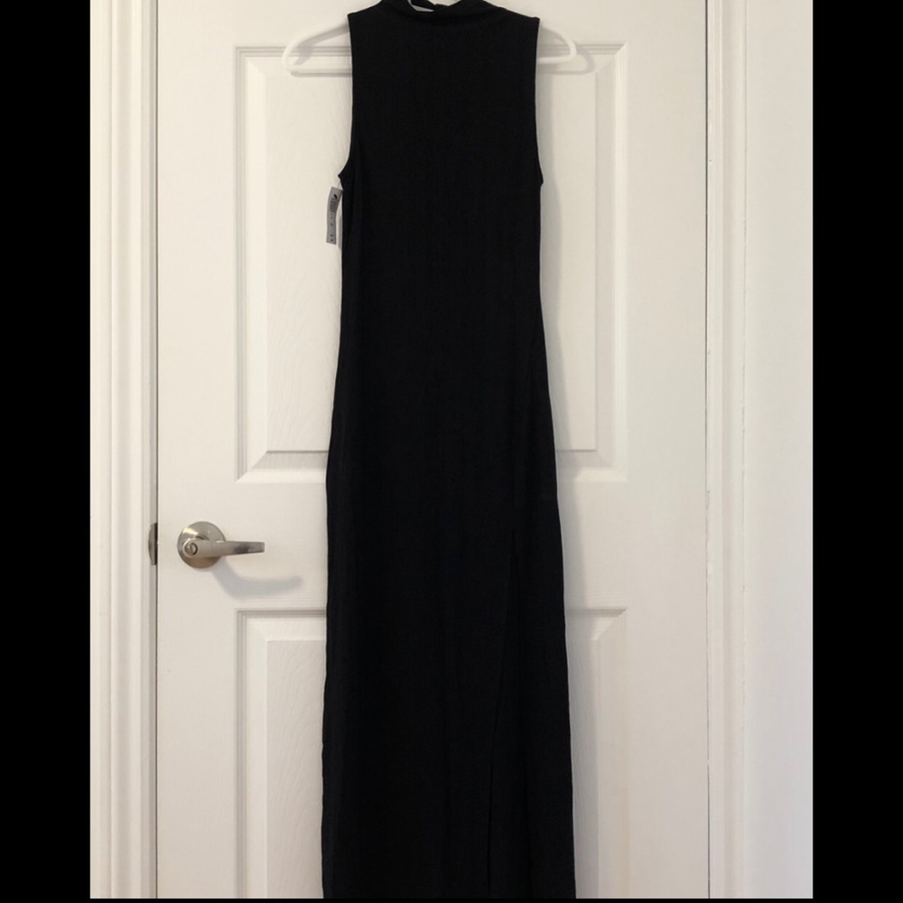 Aritzia Wilfred Leo Dress